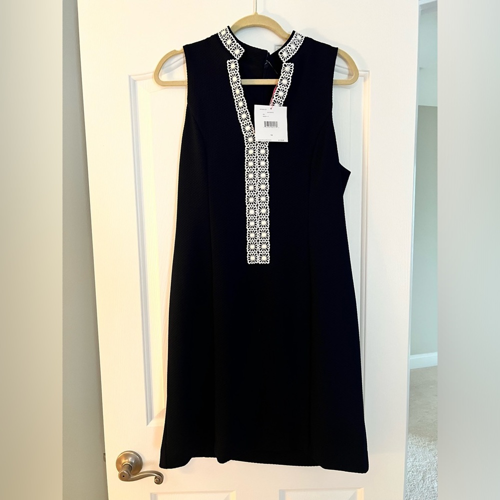Pappagallo Shift Dress with Lace Mandarin Collar Navy Size 12